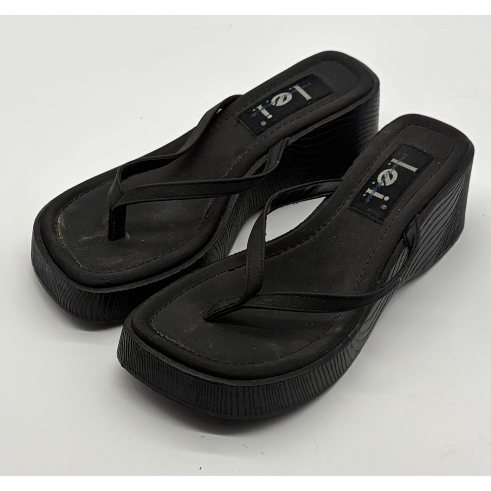 Y2K- L.E.I. Vintage Platform Flip Flops Women's Size 7 VTG  Black Lei